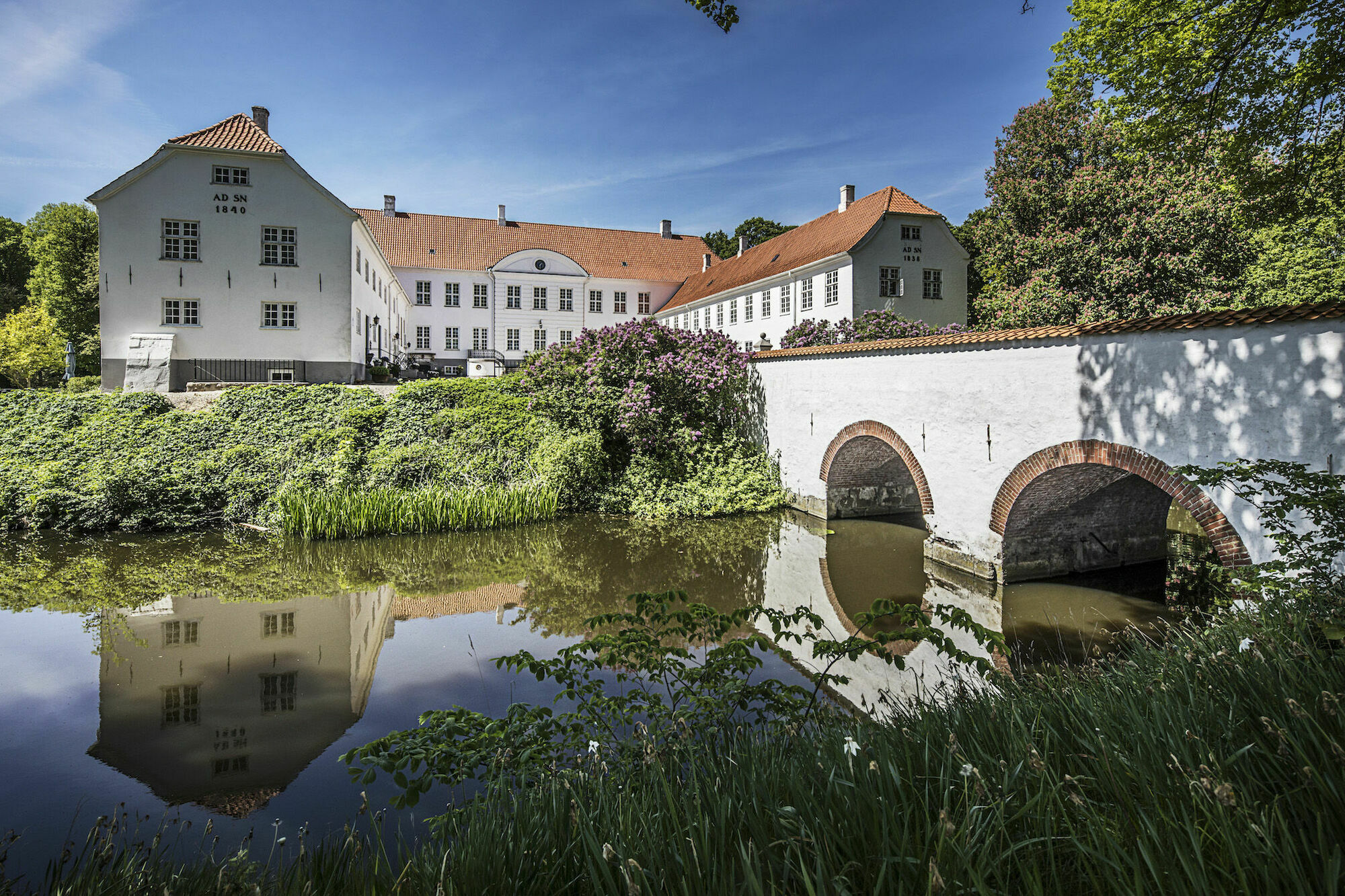 Отель Kragerup Gods Ruds Vedby Экстерьер фото